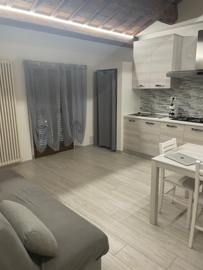 Appartamento "Il Portico" A Soli 8 Chilometri Da Imola E 7 Chilometri Da Faenza Exterior foto